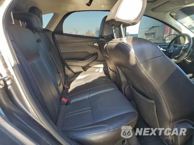 Zdjęcie 10 z 13 samochodu: 2014 FORD FOCUS TITANIUM VIN:1FADP3N23EL344894 - miniatura