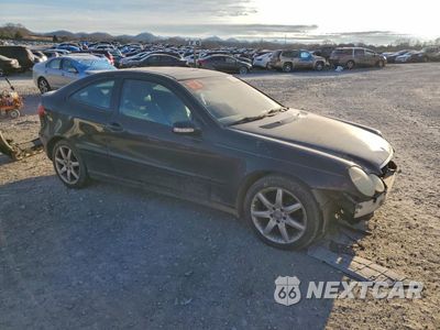 Czwarte zdjęcie samochodu z boku: 2004 MERCEDES-BENZ C 230K SPORT COUPE VIN:WDBRN40J14A566854 - miniatura