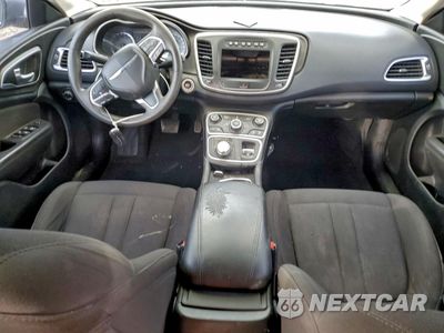 Zdjęcie 8 z 12 samochodu: 2015 CHRYSLER 200 LIMITED VIN:1C3CCCAB9FN702937 - miniatura