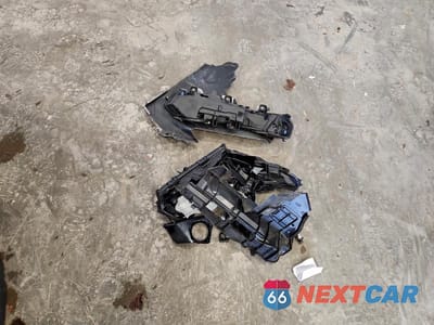 Zdjęcie 13 z 13 samochodu: 2019 LEXUS NX 300H VIN:JTJBJRBZ7K2122249 - miniatura