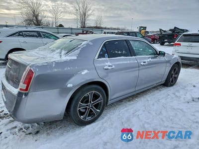 Trzecie zdjęcie samochodu z tyłu: 2011 CHRYSLER 300C VIN:2C3CA6CT3BH522563 - miniatura