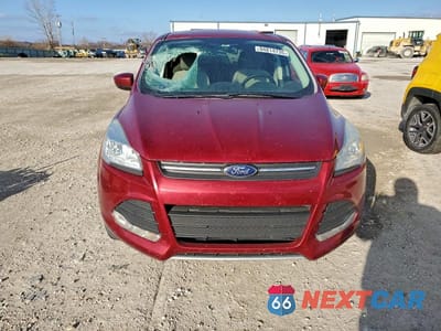 Piąte zdjęcie samochodu w środku: 2014 FORD ESCAPE SE VIN:1FMCU0GX0EUB84856 - miniatura