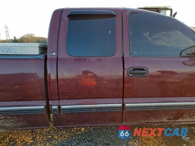 Zdjęcie 10 z 12 samochodu: 2000 CHEVROLET SILVERADO K1500 VIN:1GCEK19T0YE394925 - miniatura