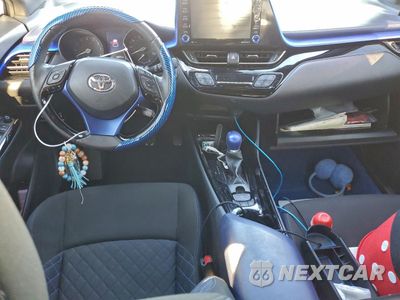 Zdjęcie 8 z 13 samochodu: 2020 TOYOTA C-HR XLE VIN:JTNKHMBX6L1090168 - miniatura