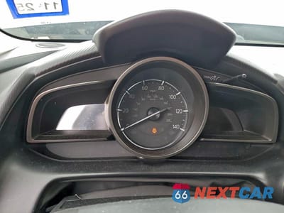 Zdjęcie 9 z 12 samochodu: 2018 MAZDA CX-3 TOURING VIN:JM1DKDC73J0300337 - miniatura