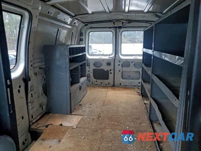 Zdjęcie 10 z 12 samochodu: 2006 FORD E250 UTILITY / SERVICE VAN VIN:1FTNE24L66HB18619 - miniatura
