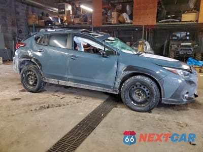 Czwarte zdjęcie samochodu z boku: 2025 SUBARU CROSSTREK LIMITED VIN:JF2GUHNC2SH213624 - miniatura