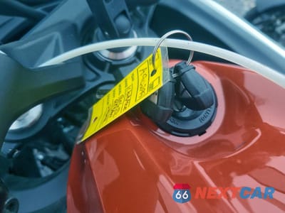 Zdjęcie 8 z 10 samochodu: 2023 KAWASAKI EX650 R VIN:ML5EXER13PDA90299 - miniatura