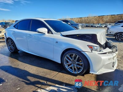 Czwarte zdjęcie samochodu z boku: 2015 LEXUS IS 350 VIN:JTHCE1D22F5008742 - miniatura