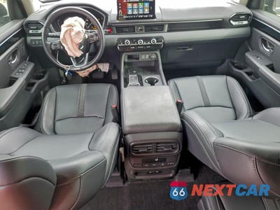 Zdjęcie 8 z 13 samochodu: 2024 HONDA PILOT TOURING VIN:5FNYG2H71RB009574 - miniatura