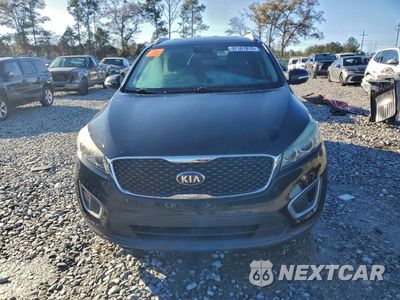 Piąte zdjęcie samochodu w środku: 2017 KIA SORENTO LX VIN:5XYPG4A52HG288413 - miniatura