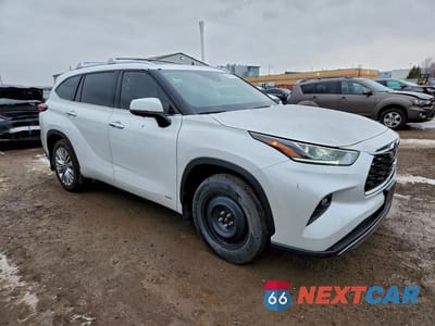 Czwarte zdjęcie samochodu z boku: 2025 TOYOTA HIGHLANDER HYBRID LIMITED VIN:5TDEBRCH0SS648217 - miniatura