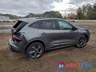 Trzecie zdjęcie samochodu z tyłu: 2023 FORD ESCAPE ST LINE VIN:1FMCU9MNXPUA06270 - miniatura