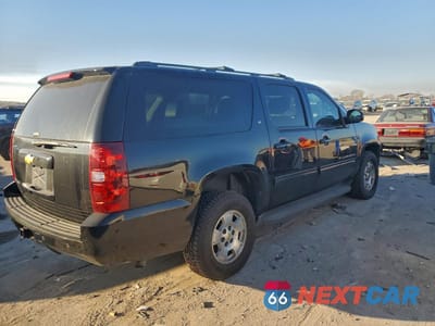 Trzecie zdjęcie samochodu z tyłu: 2013 CHEVROLET SUBURBAN K1500 LT VIN:1GNSKJE7XDR346161 - miniatura