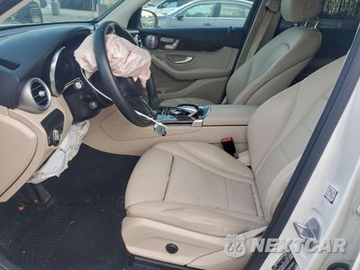 Zdjęcie 7 z 14 samochodu: 2017 MERCEDES-BENZ GLC 300 4MATIC VIN:WDC0G4KB8HF151138 - miniatura