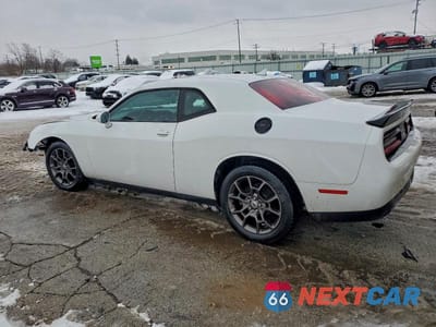Drugie zdjęcie samochodu z przodu: 2018 DODGE CHALLENGER GT VIN:2C3CDZGGXJH316094 - miniatura