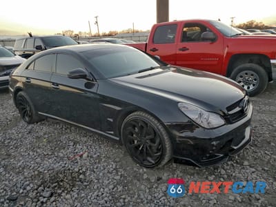 Czwarte zdjęcie samochodu z boku: 2006 MERCEDES-BENZ CLS 55 AMG VIN:WDDDJ76X16A011920 - miniatura