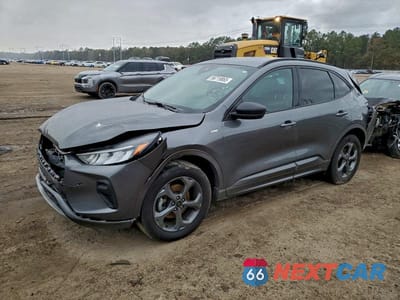 2023 FORD ESCAPE ST LINE 1FMCU9MNXPUA06270 - główne zdjęcie licytacji z USA - miniatura