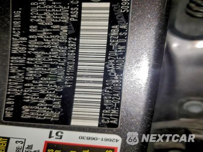 Zdjęcie 14 z 14 samochodu: 2018 TOYOTA CAMRY L VIN:4T1B11HK0JU642872 - miniatura