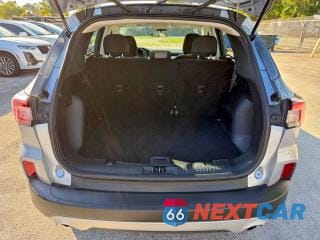 Zdjęcie 6 z 15 samochodu: 2022 FORD ESCAPE S VIN:1FMCU0F66NUB62157 - miniatura