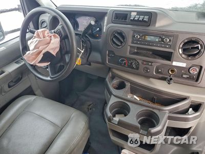 Zdjęcie 8 z 14 samochodu: 2022 FORD E350 BOX TRUCK VIN:1FDWE3FN7NDC11840 - miniatura