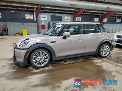 2023 MINI COOPER S WMW53DK05P2T32285 - główne zdjęcie licytacji z USA - miniatura