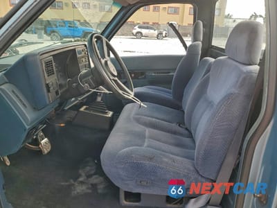 Zdjęcie 7 z 12 samochodu: 1988 CHEVROLET GMT-400 C1500 VIN:1GCDC14Z4JZ225543 - miniatura