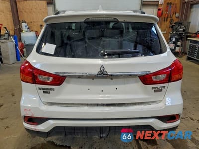 Zdjęcie 6 z 13 samochodu: 2018 MITSUBISHI RVR SE LIMITED VIN:JA4AJ4AW0JZ606210 - miniatura