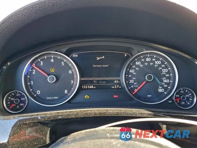 Zdjęcie 9 z 13 samochodu: 2017 VOLKSWAGEN TOUAREG WOLFSBURG VIN:WVGRF7BP5HD006885 - miniatura