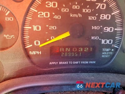 Zdjęcie 9 z 12 samochodu: 2001 GMC SAVANA 2500 DELIVERY VAN VIN:1GTGG29R111101793 - miniatura