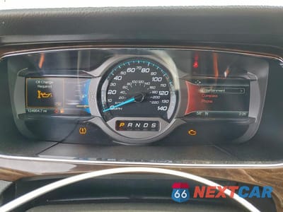 Zdjęcie 9 z 11 samochodu: 2017 FORD TAURUS LIMITED VIN:1FAHP2F80HG120980 - miniatura