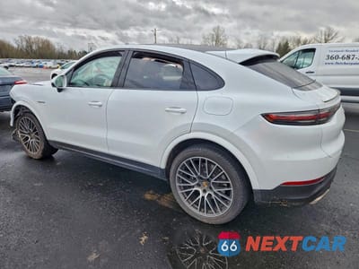 Drugie zdjęcie samochodu z przodu: 2021 PORSCHE CAYENNE E HYBRID COUPE VIN:WP1BE2AY8MDA44044 - miniatura