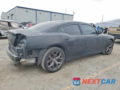 Trzecie zdjęcie samochodu z tyłu: 2006 DODGE CHARGER R/T VIN:2B3KA53H76H310690 - miniatura