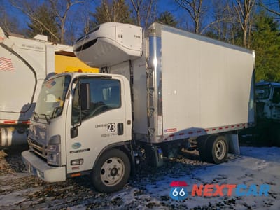 2023 ISUZU NQR REFRIGERATED BOX TRUCK JALE5W166P7900561 - główne zdjęcie licytacji z USA - miniatura