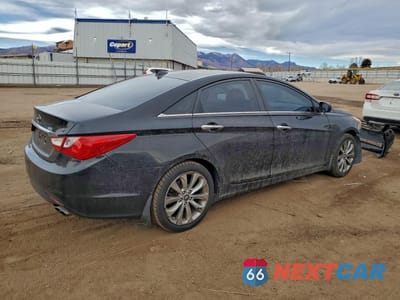 Trzecie zdjęcie samochodu z tyłu: 2012 HYUNDAI SONATA SE VIN:5NPEC4AB1CH332461 - miniatura