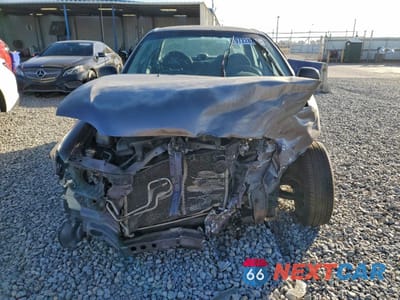 Piąte zdjęcie samochodu w środku: 1999 HYUNDAI ACCENT GL VIN:KMHVF24NXXU560404 - miniatura