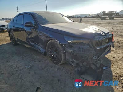 Czwarte zdjęcie samochodu z boku: 2026 BMW I5 EDRIVE 40 VIN:WBY63HG01TCV24961 - miniatura