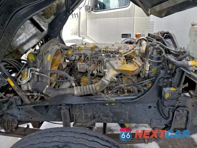 Zdjęcie 12 z 13 samochodu: 2007 MITSUBISHI FUSO TRUCK OF AMERICA INC FM 61F VIN:JL6DGP1E27K000653 - miniatura