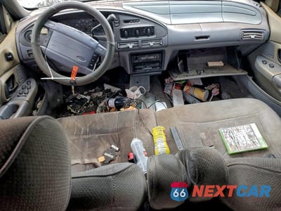 Zdjęcie 8 z 12 samochodu: 1992 FORD TAURUS LX VIN:1FALP5342NG231135 - miniatura