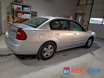 Trzecie zdjęcie samochodu z tyłu: 2004 CHEVROLET MALIBU LT VIN:1G1ZU54844F231925 - miniatura