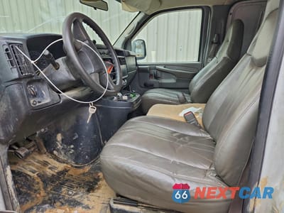 Zdjęcie 7 z 13 samochodu: 2005 CHEVROLET EXPRESS G1500 VIN:1GCFG15X851116582 - miniatura