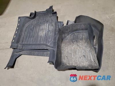 Zdjęcie 12 z 16 samochodu: 2019 GMC SIERRA K1500 SLT VIN:3GTU9DED3KG198243 - miniatura