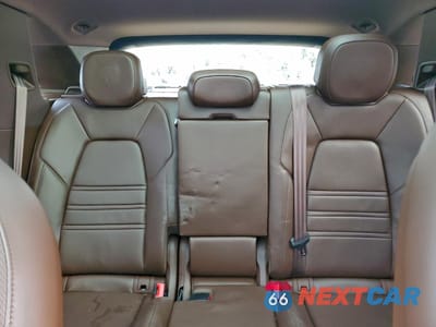 Zdjęcie 10 z 15 samochodu: 2023 PORSCHE CAYENNE BASE VIN:WP1AA2AY7PDA03996 - miniatura
