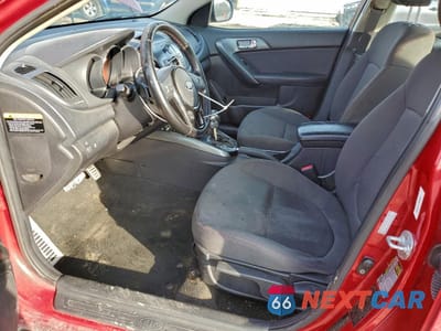 Zdjęcie 7 z 14 samochodu: 2013 KIA FORTE SX VIN:KNAFW4A3XD5685722 - miniatura