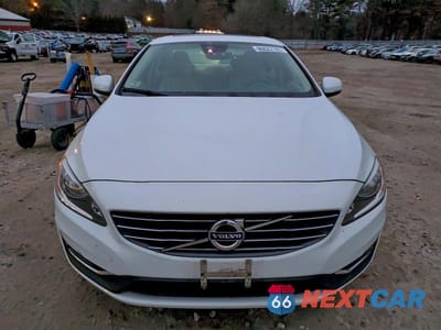 Piąte zdjęcie samochodu w środku: 2016 VOLVO S60 PREMIER VIN:YV1612TK5G2391686 - miniatura