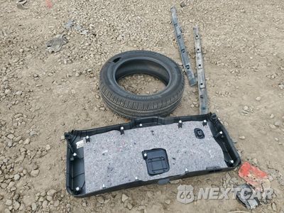 Zdjęcie 12 z 13 samochodu: 2015 SUBARU FORESTER 2.0XT PREMIUM VIN:JF2SJGDC4FH456792 - miniatura