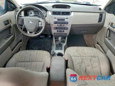 Zdjęcie 8 z 12 samochodu: 2010 FORD FOCUS SE VIN:1FAHP3FN8AW138327 - miniatura