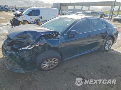 2019 TOYOTA CAMRY L 4T1B11HK2KU845537 - główne zdjęcie licytacji z USA - miniatura