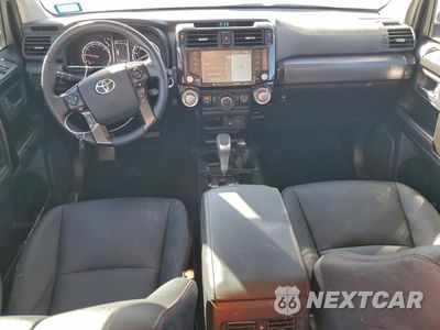 Zdjęcie 8 z 17 samochodu: 2023 TOYOTA 4RUNNER SE VIN:JTERU5JR5P6119882 - miniatura