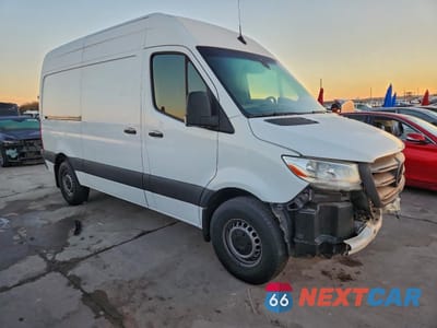 Czwarte zdjęcie samochodu z boku: 2020 MERCEDES-BENZ SPRINTER 2500 VIN:W1W4EBHY1LT036070 - miniatura